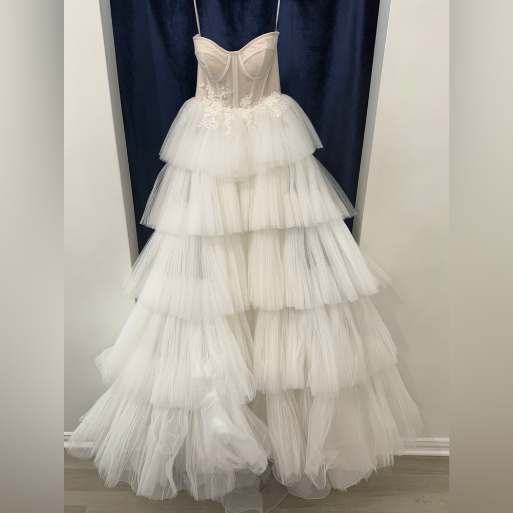 Sample Allure White Tiered Wedding Dress